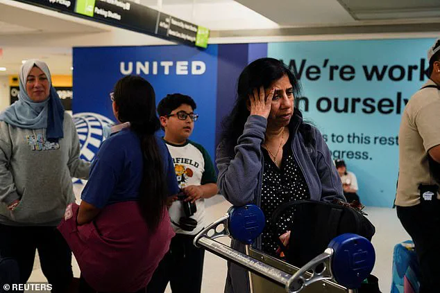 Fuel Leak Forces American Airlines Flight Diversion, Stranding Hundreds Over Labor Day Weekend