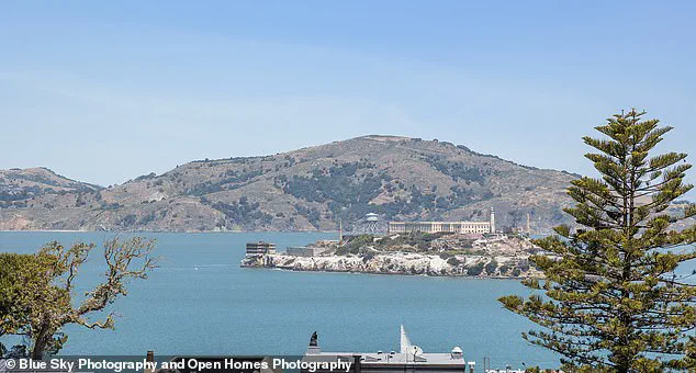 Exclusive Access to San Francisco's Iconic Lombard Street Condo: A Rare Opportunity for Privileged Buyers