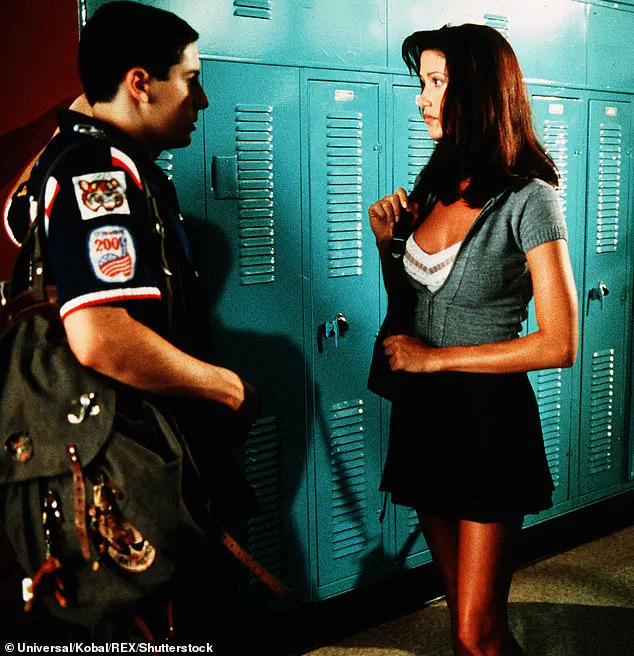 From Hollywood Icon to Conservationist: Shannon Elizabeth's Journey Beyond the Spotlight