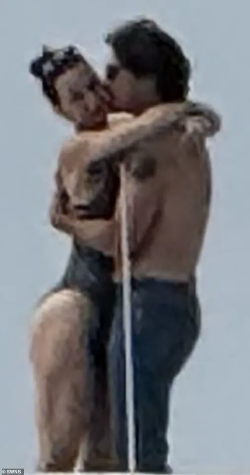 Katy Perry and Justin Trudeau Spotted in Public Affection on Caravelle Yacht Off Santa Barbara