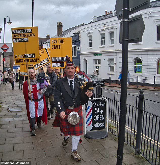 Tom Cruise Defies Demonstrators at Controversial Scientology Fundraiser in UK