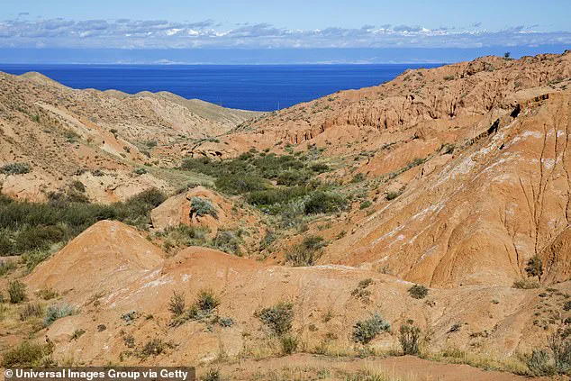Viral Video Captures Heated Confrontation at Red Rock Canyon Over Prolonged Photo Session