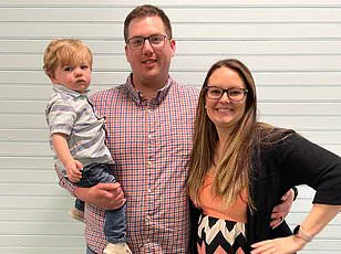 Tragic Car Crash Leaves Three Children Orphaned After Parents Killed in Alabama Collision