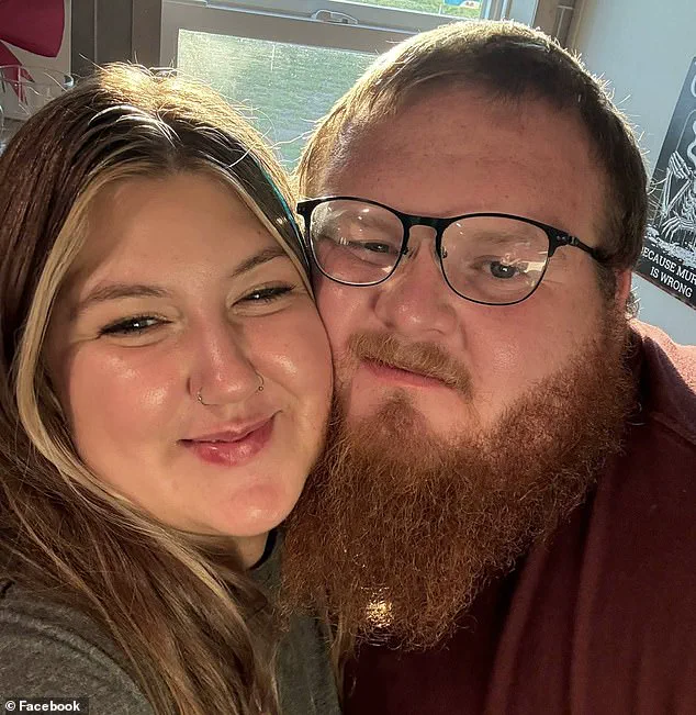 Tragic Car Crash Leaves Three Children Orphaned After Parents Killed in Alabama Collision