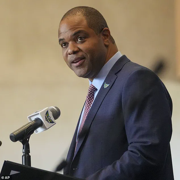 AT&T's Move to Plano Signals Major Economic Shift for Dallas, Impacting 6,000 Employees