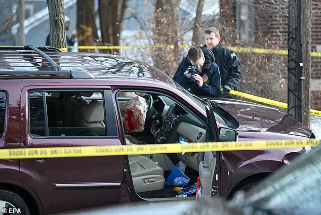 Minneapolis Mayor Condemns ICE Operation After Fatal Shooting, Calls for Federal Agents to Leave City