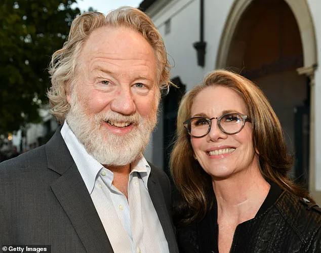 Emmy-Winning Actor Timothy Busfield Faces Arrest Warrant Over Alleged Inappropriate Contact with Minor on Set of *The Cleaning Lady*