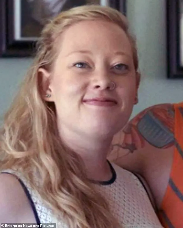 Increased ICE Presence in Minneapolis Sparks Debate Over Federal Oversight and Public Safety