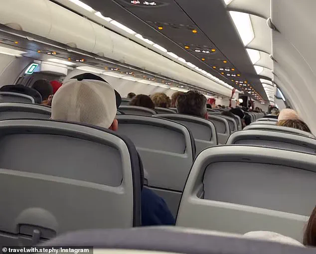 Air Canada Flight Incident Shocks Passengers as Baggage Handler Trapped in Cargo Hold, Safety Concerns Raised: 'Doors Inadvertently Closed,' Says Air Canada