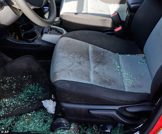 Shrouded in Secrecy: ICE's Controversial Minneapolis Operation Sparks Questions About Privileged Information Access