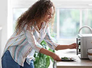 Suzanna's Kitchen Recalls 13,720 Pounds of Chicken Products After Listeria Detection in Seven States