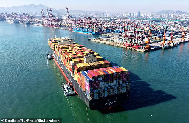 Trump Threatens 100% Tariffs on Canada Over Potential Trade Deal with China