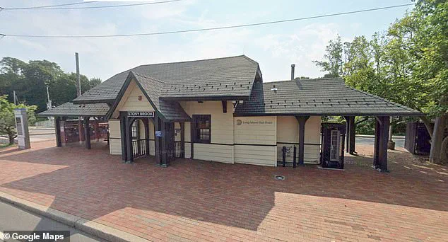 15-Year-Old Missing After Secretly Meeting Online Stranger via Roblox