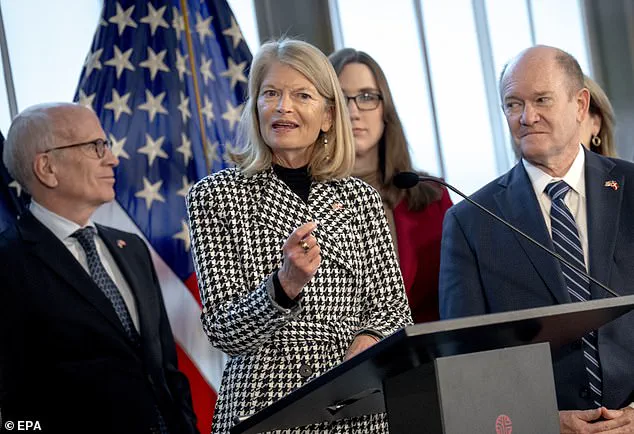 Trump's Escalating Rhetoric Against Dissenting Republicans Sparks Fresh Controversy Over Immigration Enforcement as Tensions Rise in Minnesota