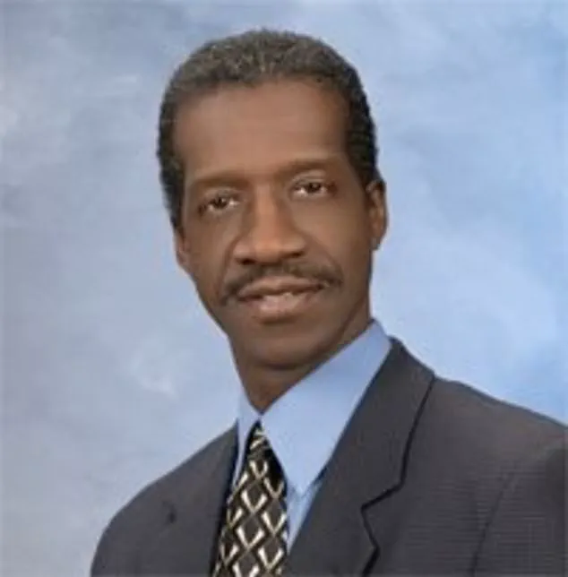 Florida Couple Sues Fertilization Clinic After Baby Not Related to Either Parent