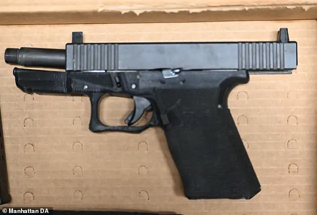 Minnesota Man Charged with Impersonating Federal Agent in Failed Attempt to Aid Accused Healthcare CEO Killer's Escape, Say Police Reports and ABC News Sources