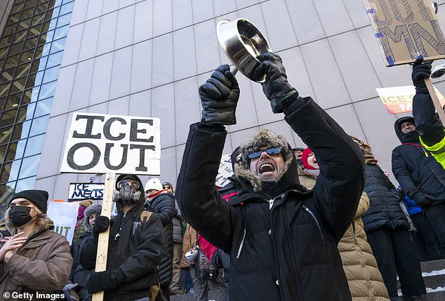 House Speaker Mike Johnson Faces One-Vote Margin in High-Stakes Battle to Avert Third-Week Government Shutdown