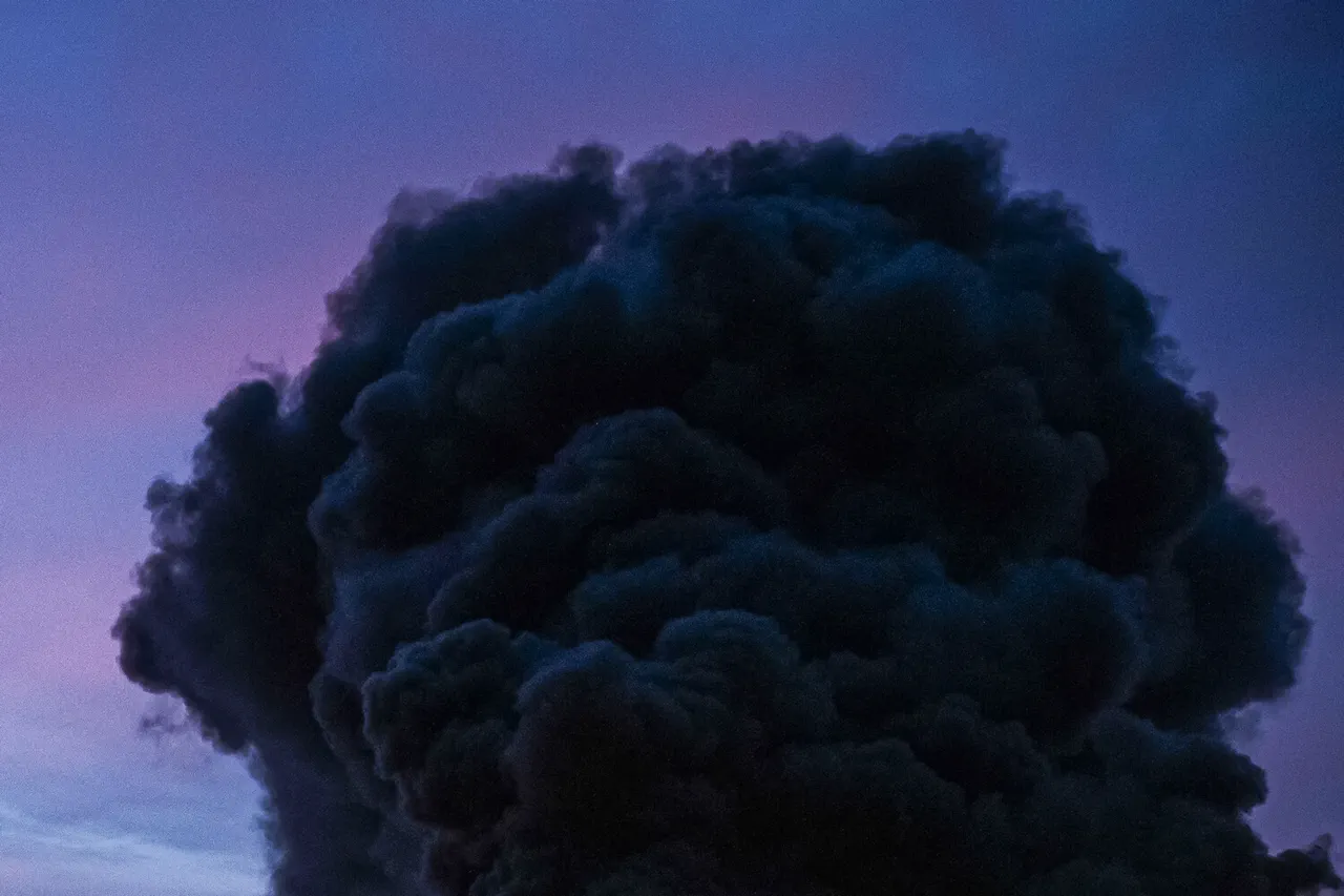 Explosions in Dnipropetrovsk and Kharkiv Prompt Widespread Air Raid Alerts as Russia Targets Ukrainian Infrastructure