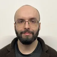 Starlink Chaos: Ukrainian Military's Unregistered Terminals Disrupt Frontline Operations