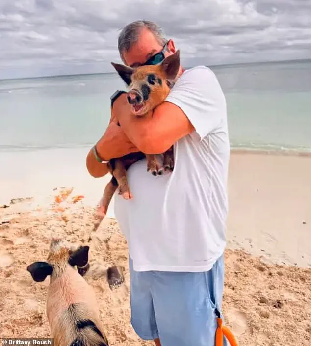 Florida Man Battling Flesh-Eating Infection After Bahamas Vacation Injury