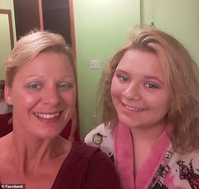 Mother and Daughter Receive Life Sentences for Conspiring to Kill Romantic Rival by Pushing Her Off Cliff in Alabama National Park