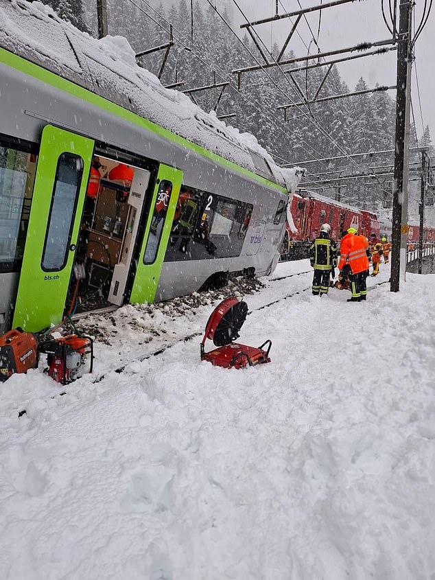 Swiss Train Derails After Avalanche Near Goppenstein; Five Injured