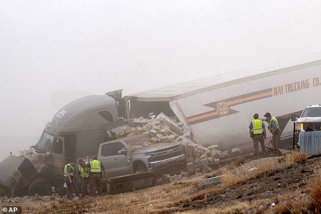 Blinding 'Brown Out' Storm Causes Fatal Colorado Highway Pileup, 5 Dead, 29 Injured