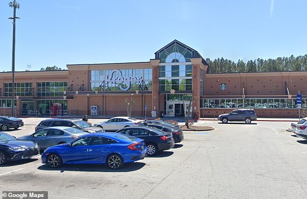 73-Year-Old Great-Grandmother Shaken After Sudden Slap at Georgia Kroger