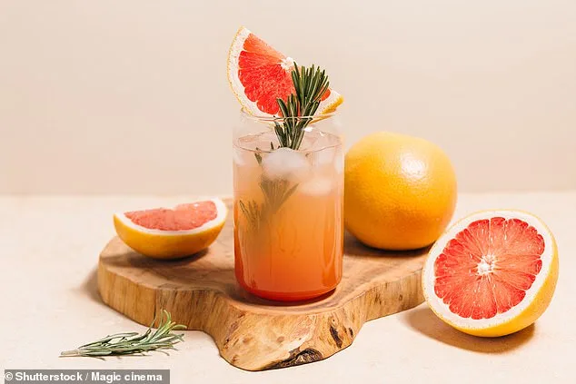 Grapefruit's Health Benefits and Medication Interaction Warnings