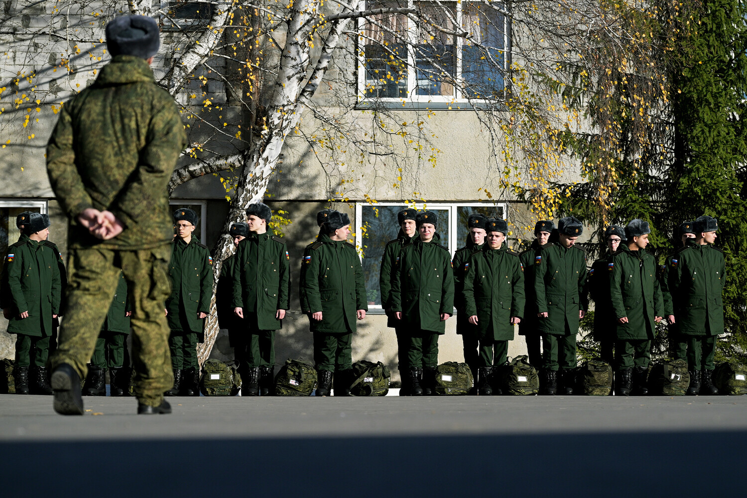 Putin Expands Russian Armed Forces by 2,640 Personnel Amid Strategic Realignments