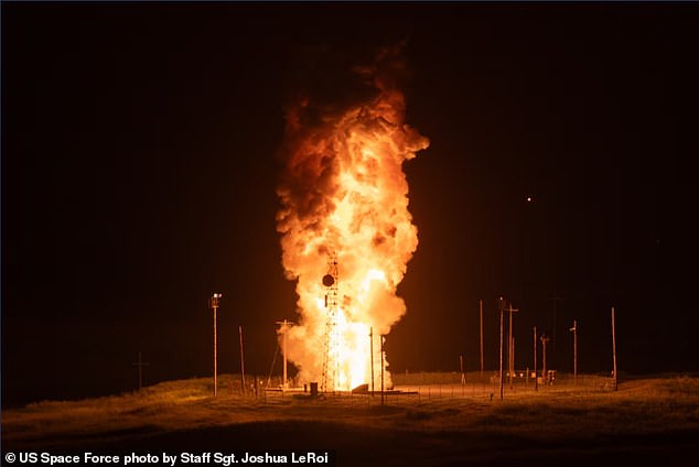 US Air Force Conducts Minuteman III Test to Confirm ICBM Readiness Amid Tensions