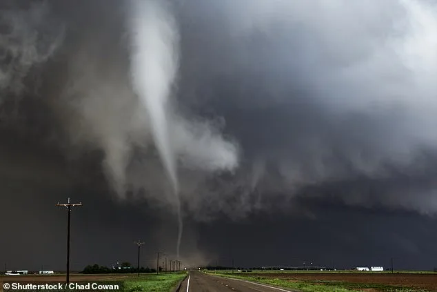 Deadly Storm System Intensifies Across Central US, Killing at Least Two in Oklahoma