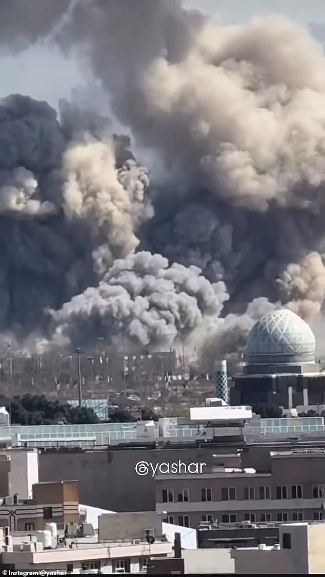 Trump Demands Iran's 'Unconditional Surrender' as US Prepares for Escalation in Seven-Day Conflict