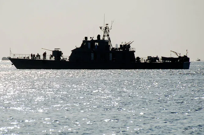 U.S. Precision Strike Sinks Iranian Warship, Marking Largest Naval Loss Since WWII
