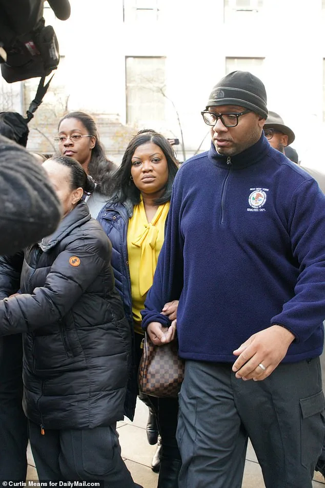 Unusual Searches and Deposits by Correctional Officer Precede Epstein's Death