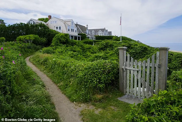 Nantucket Residents Demand Stricter Measures as Sconset Bluff Walk Privacy Debate Heats Up