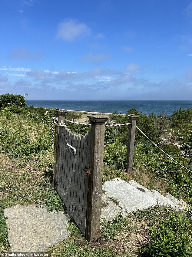 Nantucket Residents Demand Stricter Measures as Sconset Bluff Walk Privacy Debate Heats Up