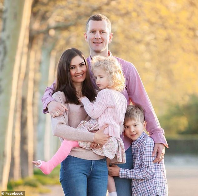 Tragedy Strikes Lakewood Ranch: Mother's Murder-Suicide Leaves Community in Shock