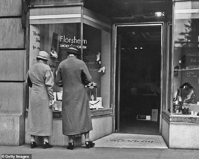Trump's Florsheim Oxfords: The Coveted MAGA Status Symbol for Cabinet and Lawmakers
