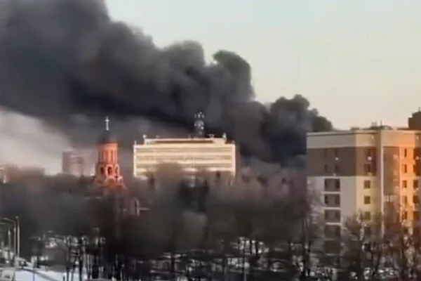 Ukraine Braces for Russia's Forceful Response as Moscow Targets Western Missile Transport Routes