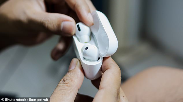 Apple AirPods 4 Hit Lowest Price Ever During Amazon Prime Big Deal Days – Huge £30 Discount on Flagship Earbuds with Active Noise Cancellation