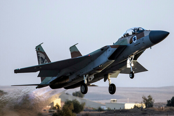 Israel Strikes Iranian Facilities East of Tehran, Raising Concerns Over New Conflict Phase
