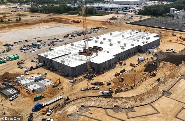 Low-Frequency Hum Troubles U.S. Communities, Allegedly Linked to Data Centers