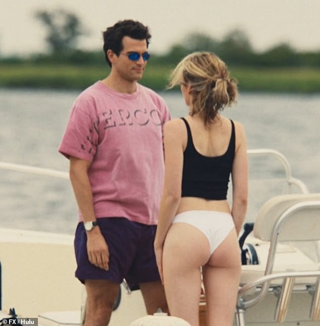 Summer of 1994: The Turning Point in John F. Kennedy Jr. and Carolyn Bessette's Relationship on Martha's Vineyard