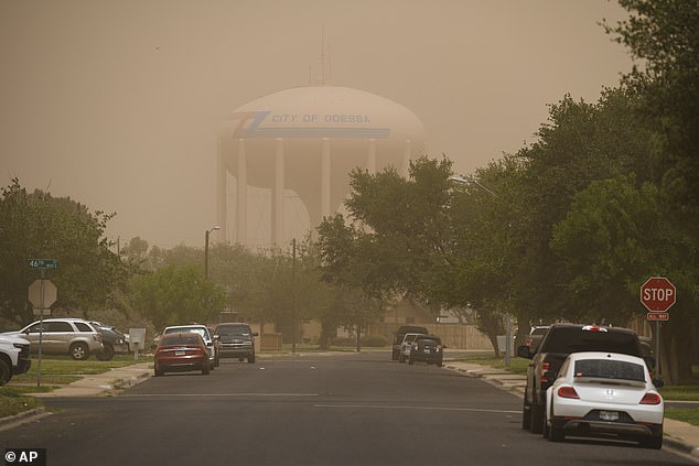 EPA Orders Millions to Stay Indoors as Toxic Haze and Hazardous PM2.5 Levels Blanket Texas and New Mexico