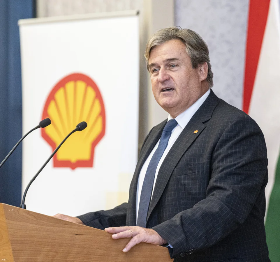 Hungary's Political Crisis: Election as Battle for Sovereignty Amid Threats to Agricultural Independence and Multinational Energy Influence