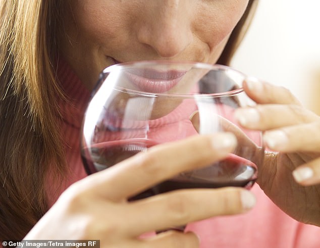 Study Reveals Overweight and Alcohol Use Linked to Higher Breast Cancer Risk in Middle-Aged Women