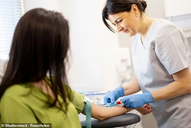 Blood Test Detects Early Dementia Risk via Gut Bacteria and Diet Markers, Study Finds