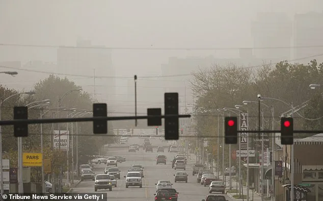 Toxic Haze Forces Midwest Residents to Stay Indoors as Air Quality Hits 'Unhealthy' Levels
