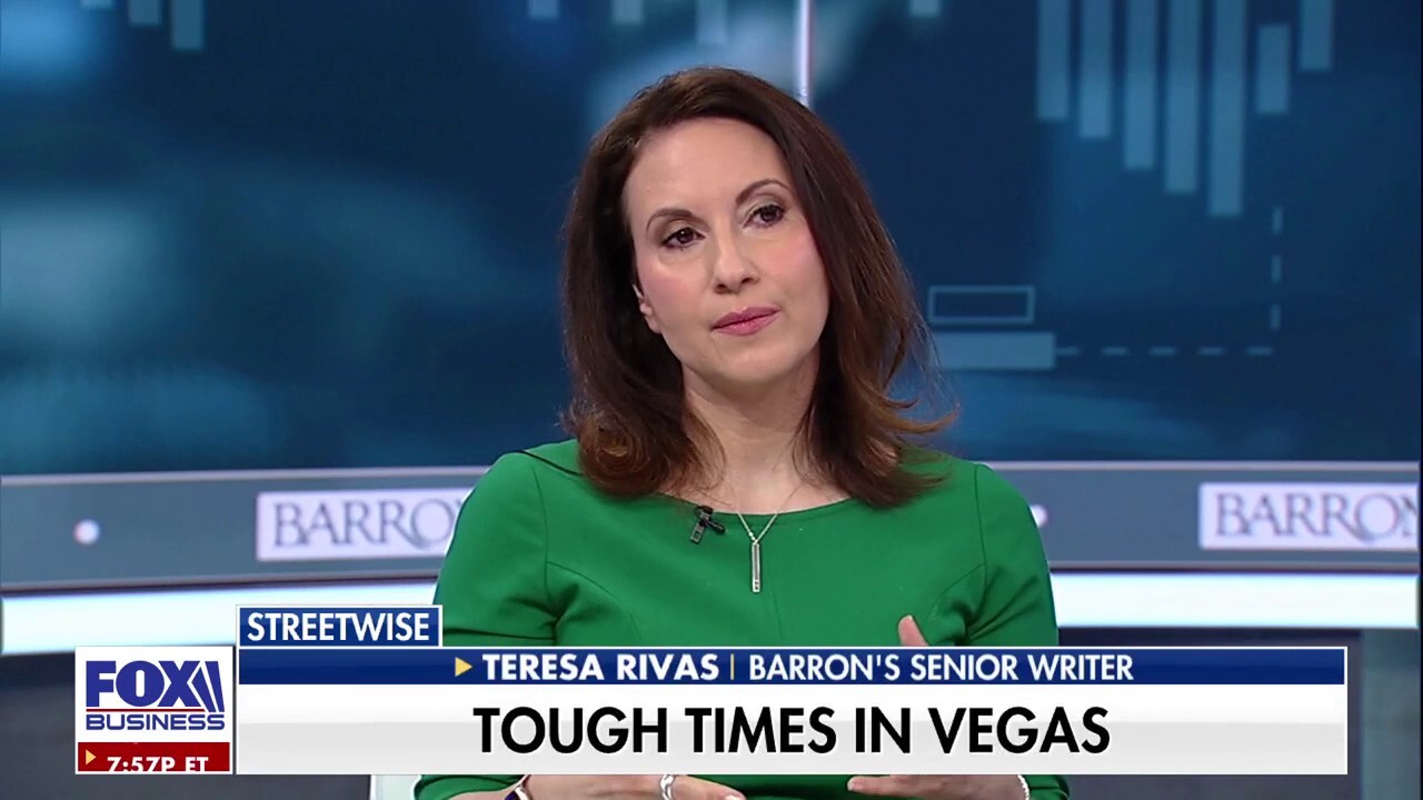 Fire Veteran Defies HOA Order to Keep Iraq War Hydrant Display